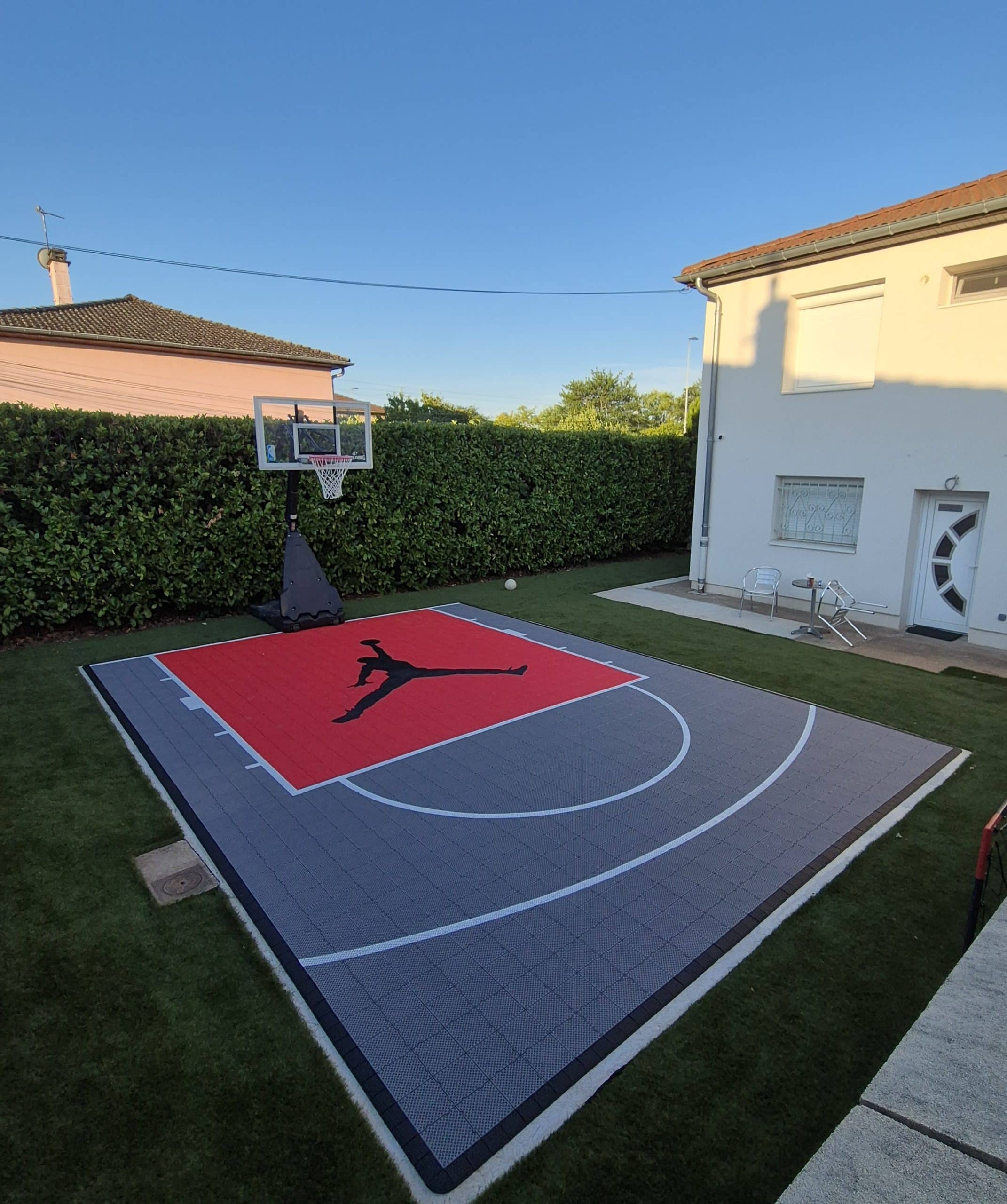 terrain de basket en dalles clipsables
