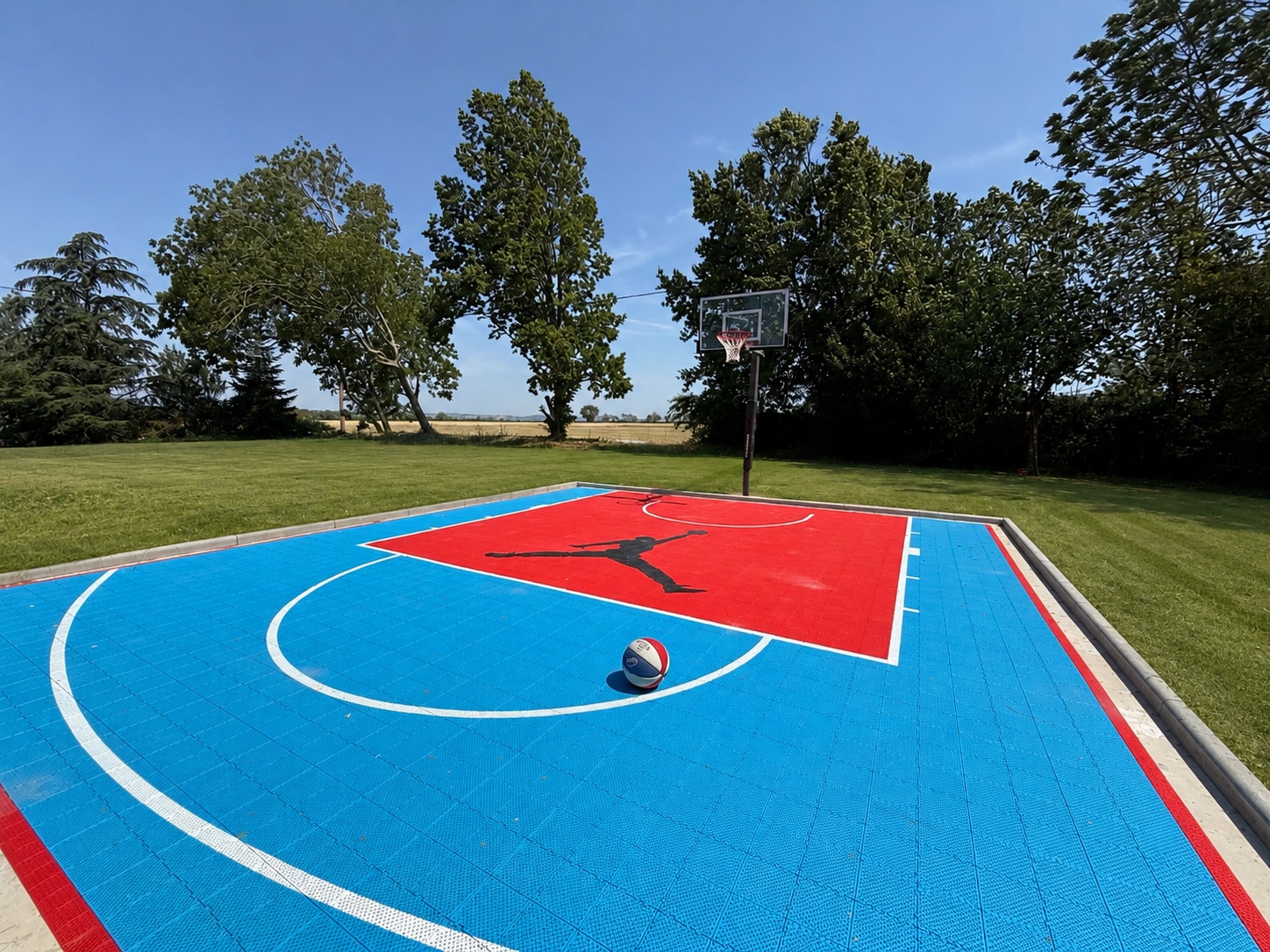 Terrain-basket-achat-revente-occasions